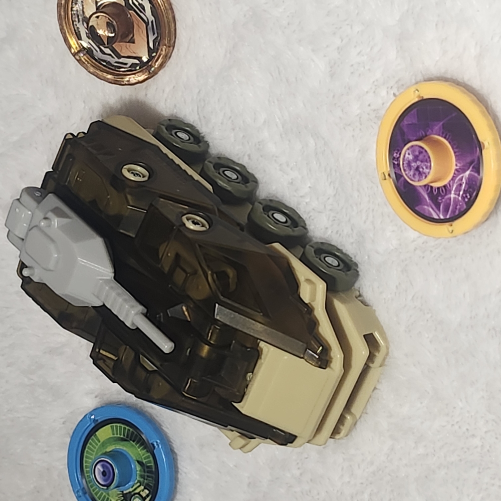 Screechers Wild Komoto